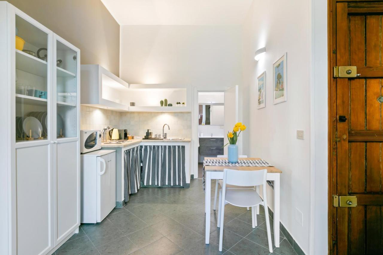 Stylish Flat Maqueda Lägenhet Palermo Exteriör bild