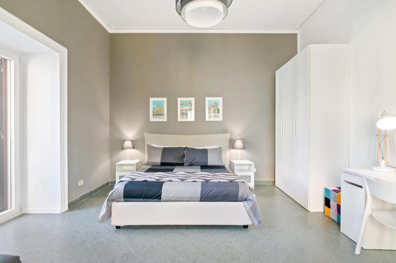 Stylish Flat Maqueda Lägenhet Palermo Exteriör bild