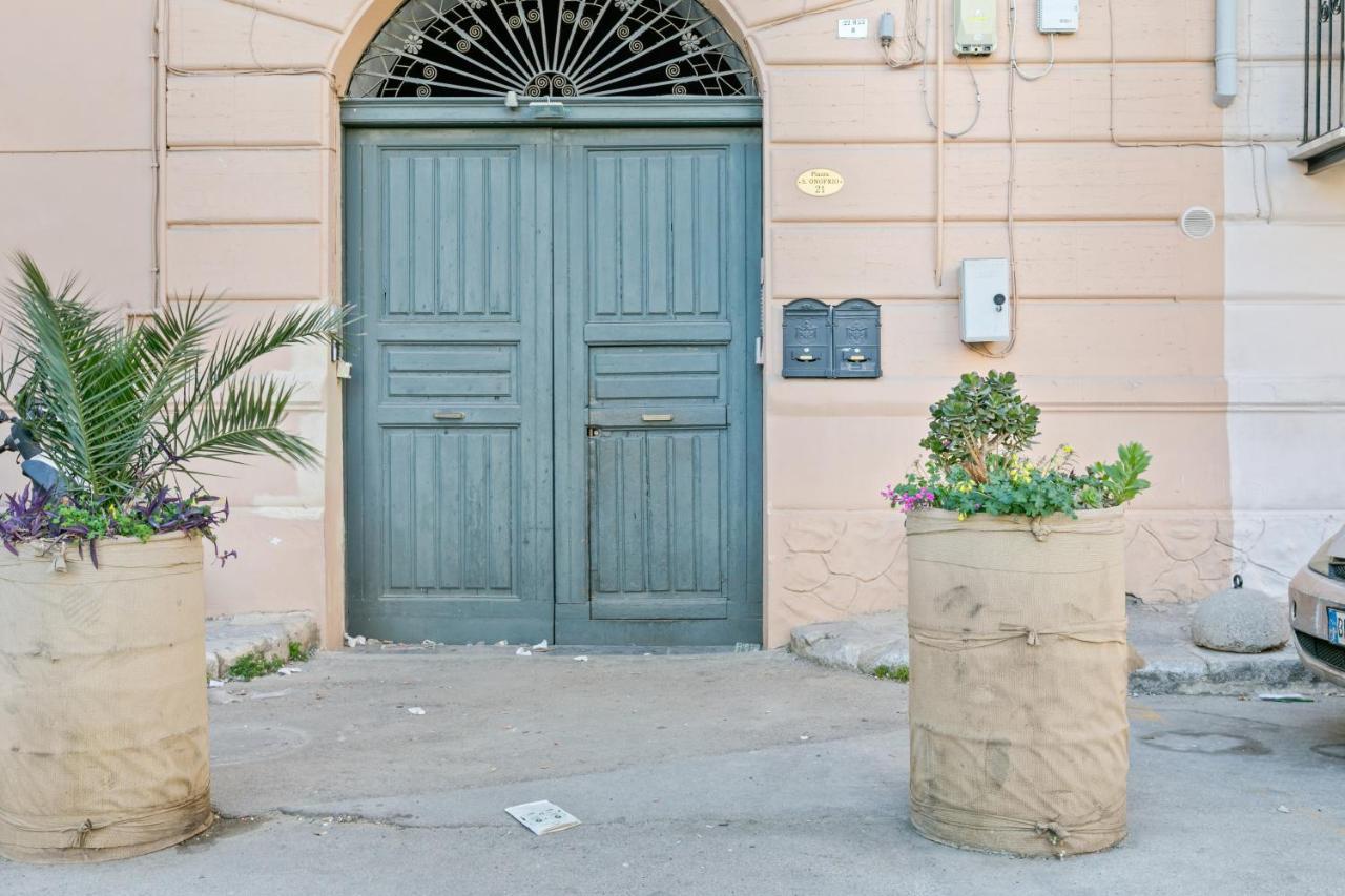 Stylish Flat Maqueda Lägenhet Palermo Exteriör bild