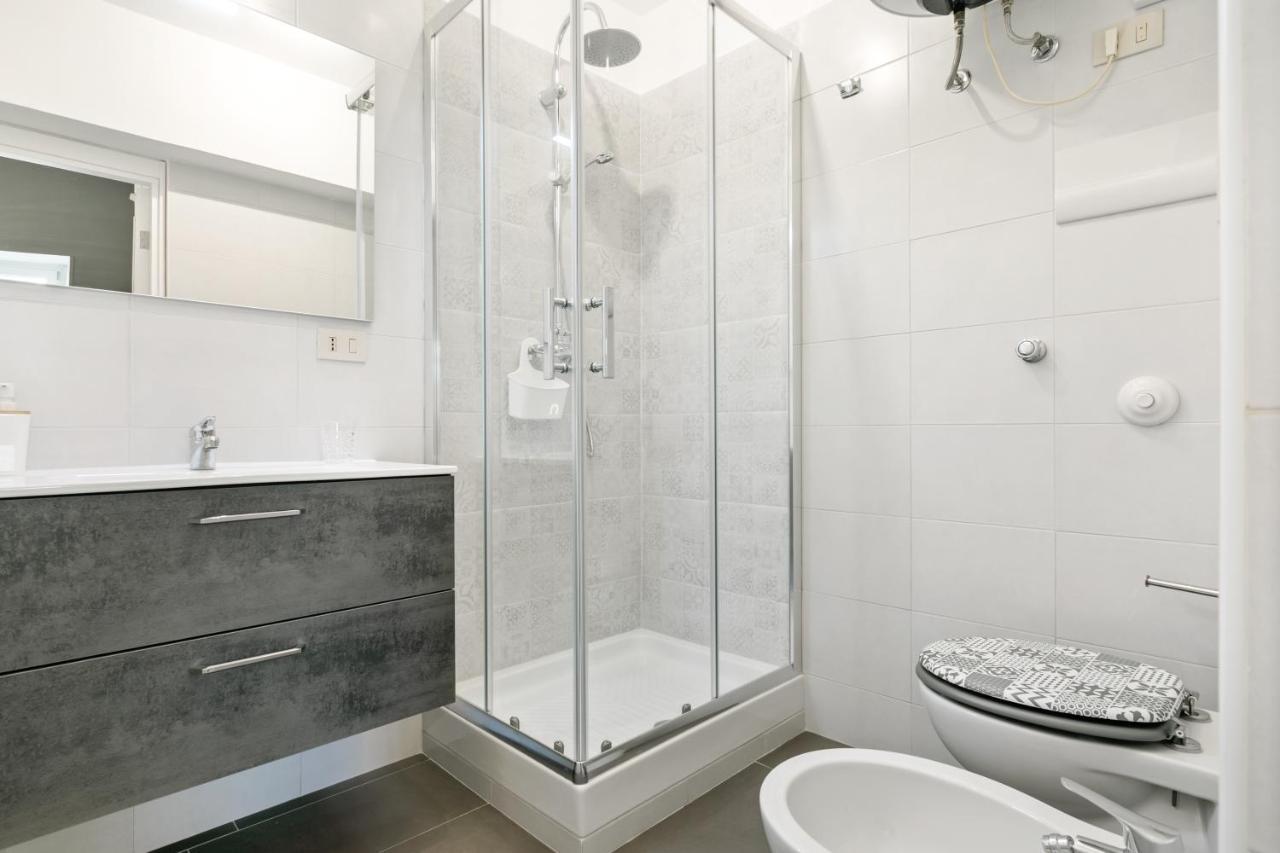 Stylish Flat Maqueda Lägenhet Palermo Exteriör bild