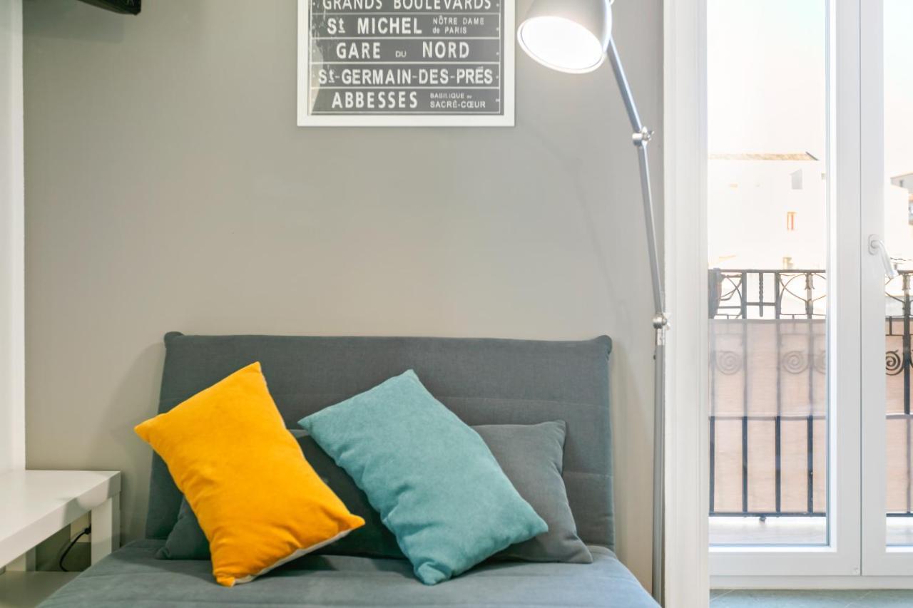 Stylish Flat Maqueda Lägenhet Palermo Exteriör bild