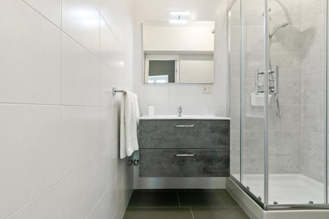 Stylish Flat Maqueda Lägenhet Palermo Exteriör bild