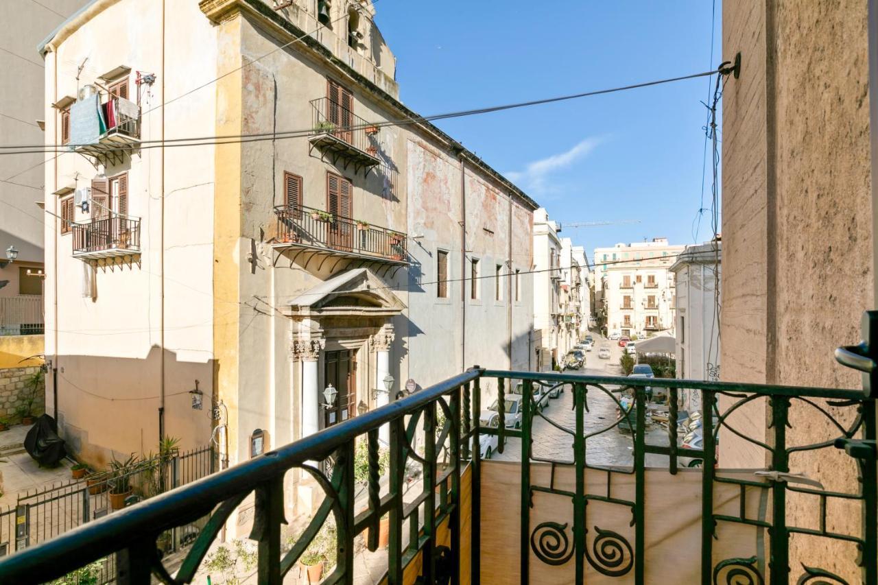 Stylish Flat Maqueda Lägenhet Palermo Exteriör bild